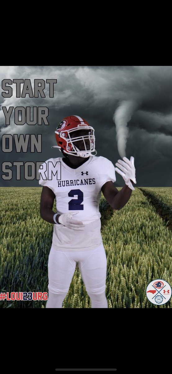 chris3x___'s tweet photo. Blessed to receive a offer from @Louisburg_FB #goHURRICANES #3x https://t.co/zniN057EOc