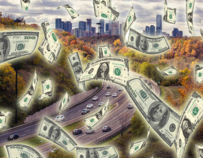 Land_Line_Now's tweet photo. The National Academies of Sciences’ Transportation Research Board is taking a long, hard look at driver pay and its effect on safety. Listen now. #podcast #driverpay #safety
https://t.co/jS2k6kGrpT https://t.co/9DUY2EIbOE
