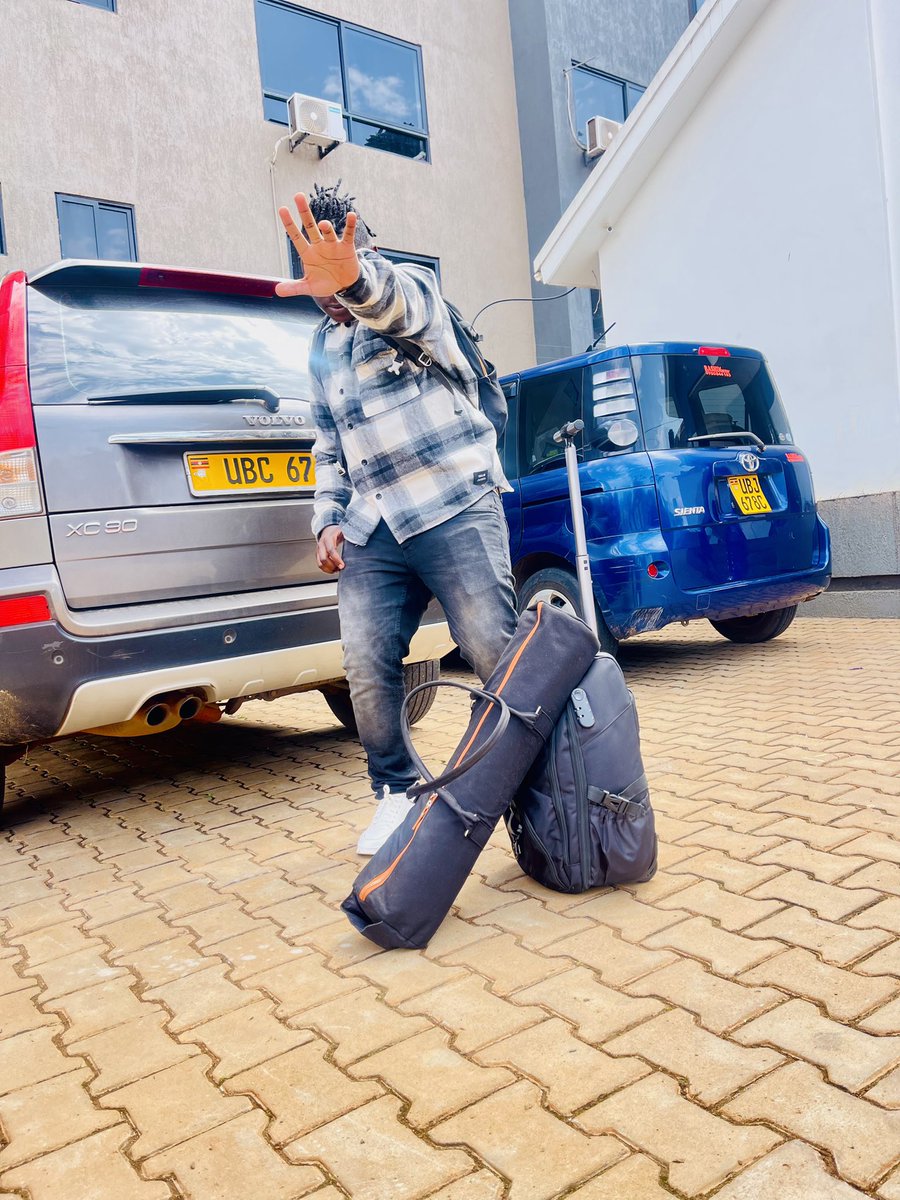 fredrickblessug's tweet photo. Let’s go for a trip https://t.co/n8oOQBvOm3