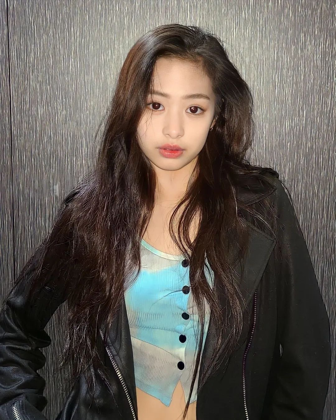 babymonster-pics-on-twitter-she-is-so-pretty-https-t-co-s1yvdqe5zv