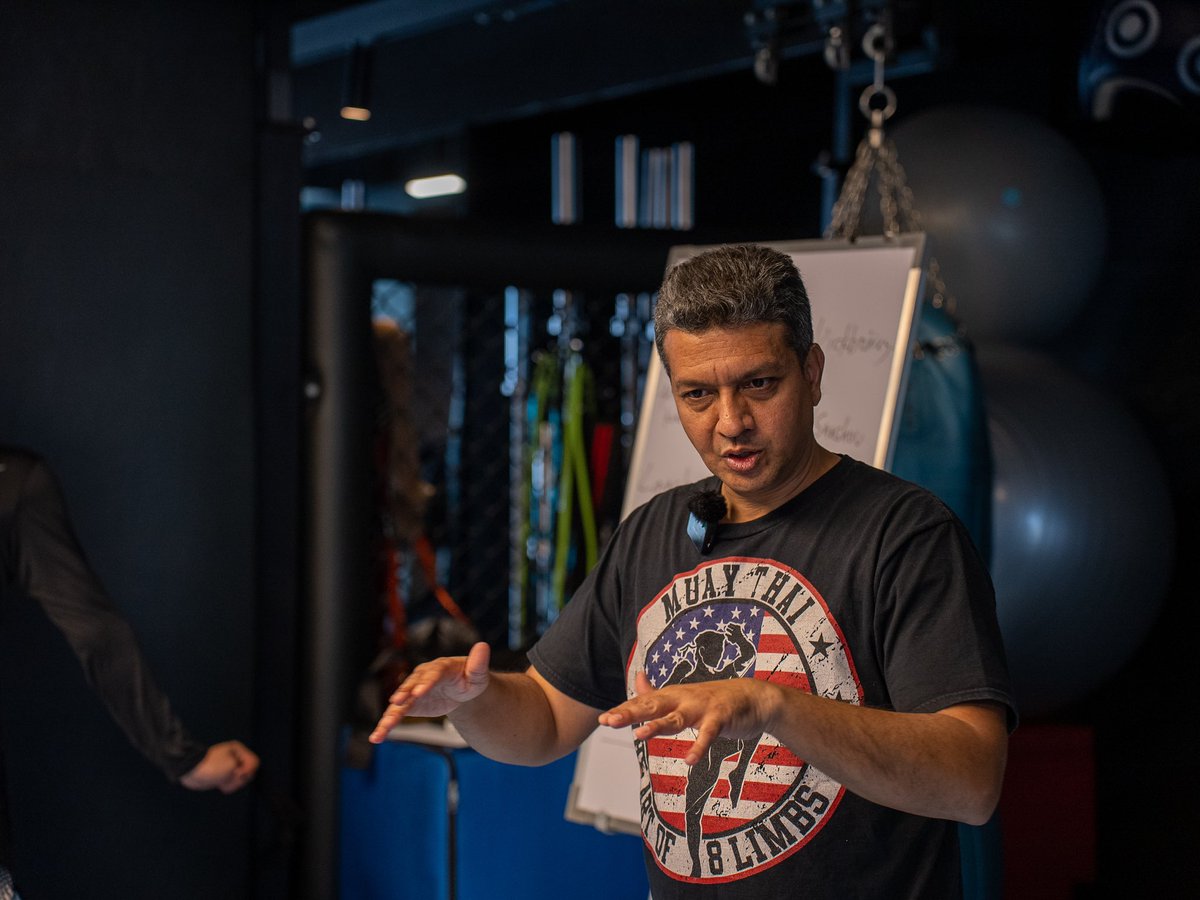 mfn_mma's tweet photo. What a brilliant event held by #wckickboxingusa @Daniel_Isaac75 @alanthebull at @MmaMatrix
.
Pro- Kickboxing is back!!! WCK enters the Indian sports circuit in 2023 #kickupastorm #prokickboxing #kickboxing #wck
A special thanks to @iTIGERSHROFF @AyeshaShroff #kishushroff https://t.co/mkjUOrZxSD