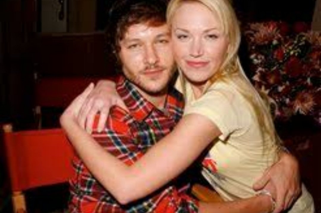 PASBROWN79's tweet photo. @soapsindepthcbs @YandR_CBS @YRInsider Bring back Amber so we can see are favourite couple #DANBER https://t.co/q3i5022SFN