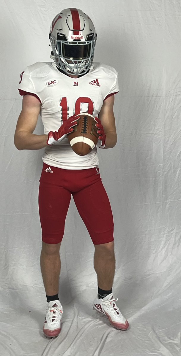 Thank you <a href="/Newberry_FB/">Newberry College Football</a> for the opportunity to continue my education and football career! Thanks <a href="/CoachFlynn_NCFB/">Stephen Flynn</a> for believing in me. Awesome official visit today!