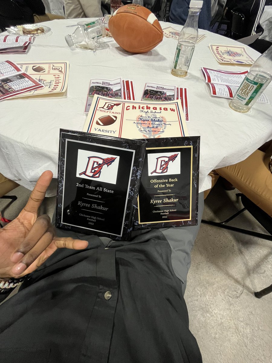 High school football banquet 🌟