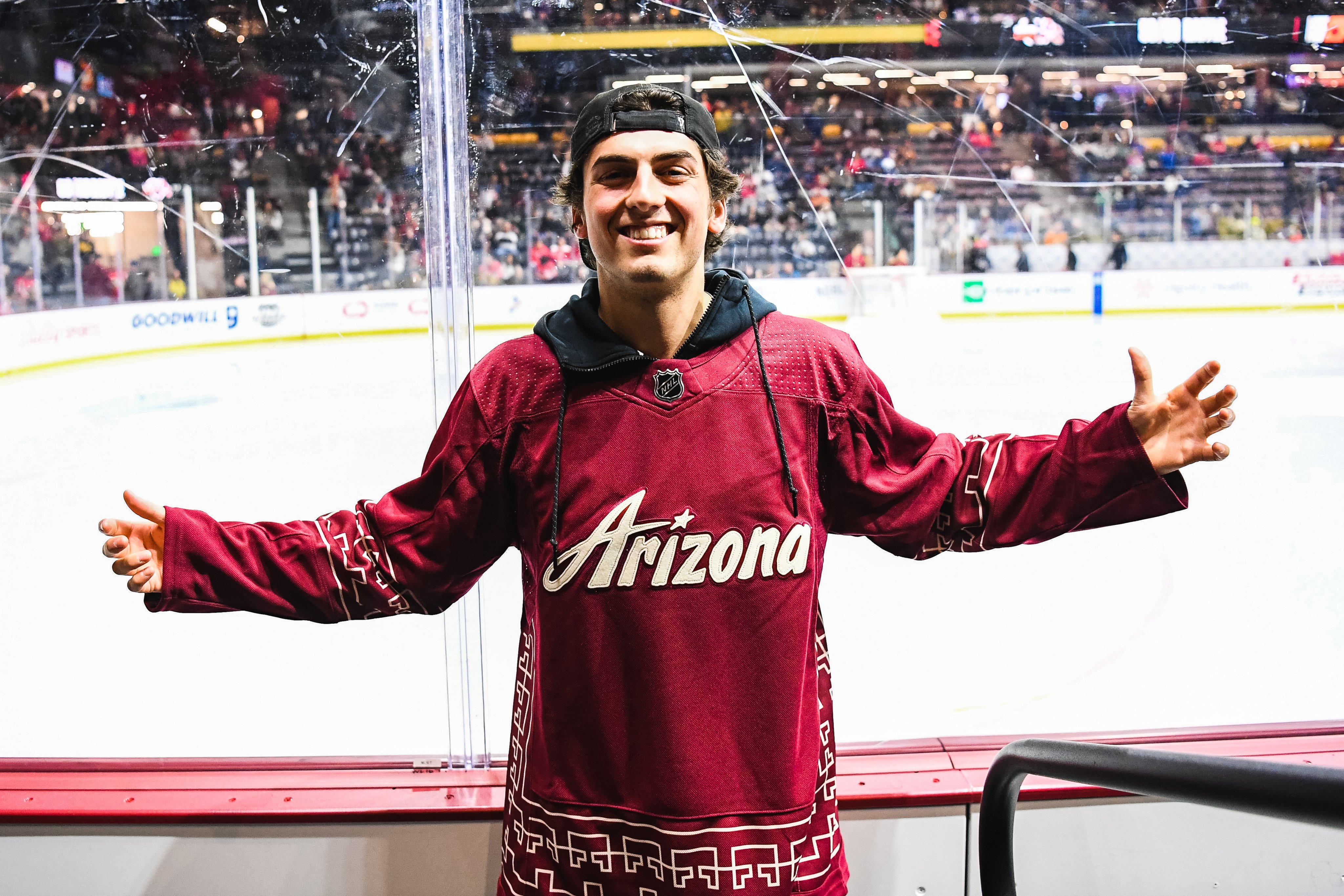 Arizona Coyotes on X: Our Pack is loving the new Desert Night