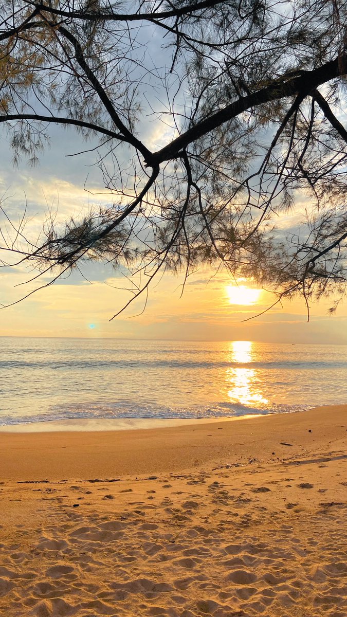 _hazqq's tweet photo. Tersangat tenang ✨🌊🌤️ https://t.co/4MFsgU4igz