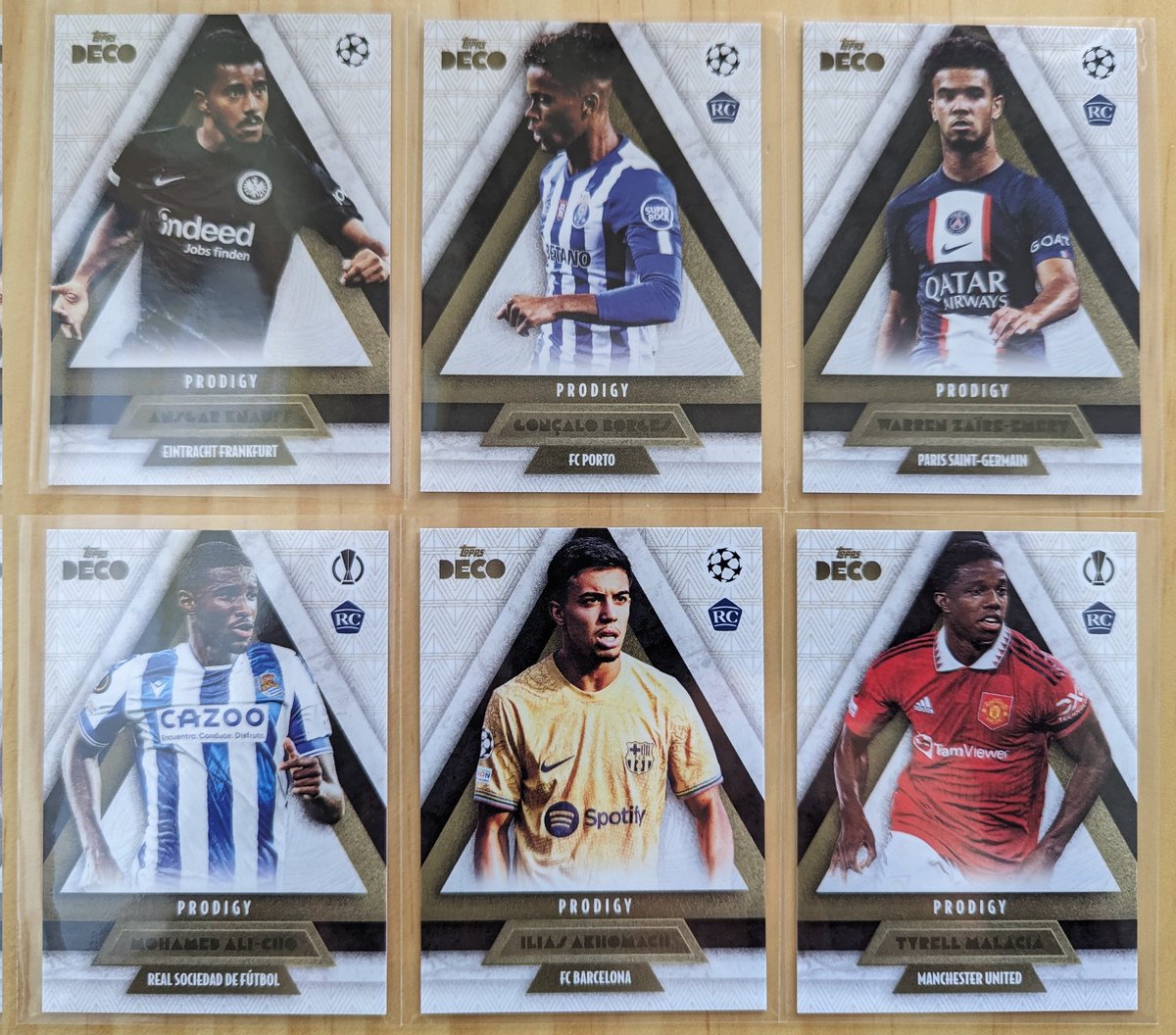 theBoose13's tweet photo. @FamHish @SoccerCardsUTD https://t.co/OEAZo009Us