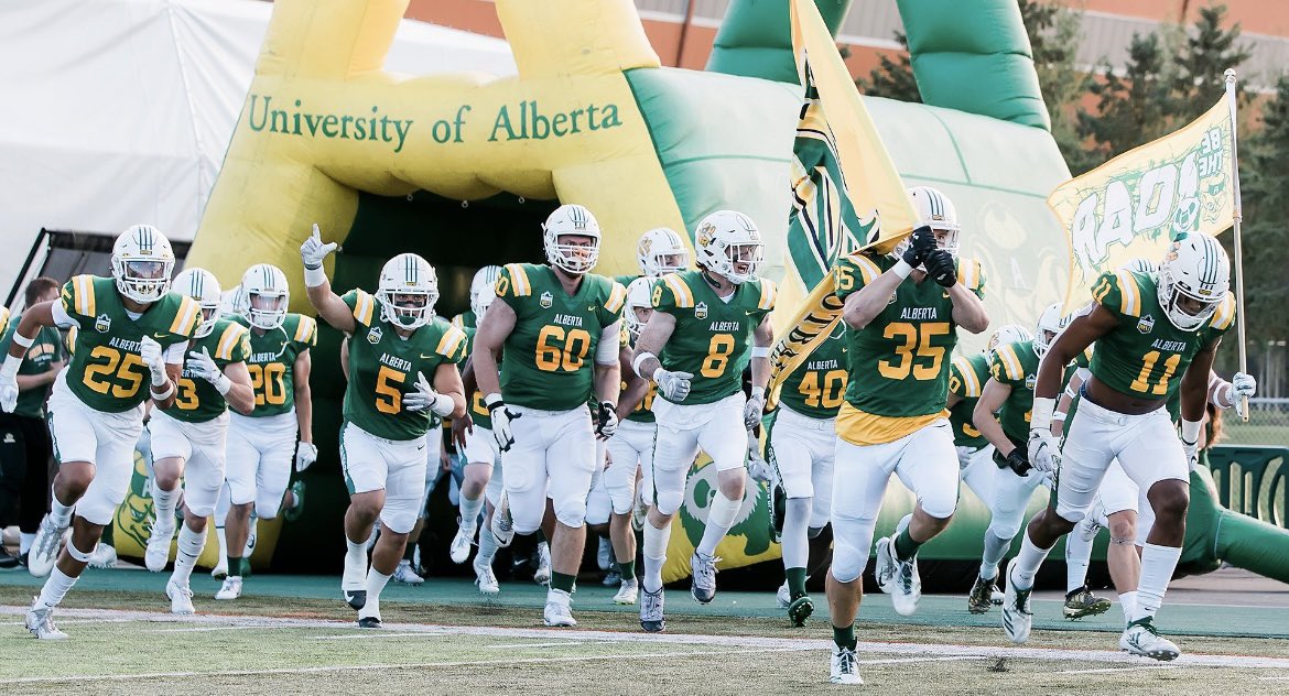 dapomikejr's tweet photo. #AGTG After a great conversation with @UACoachMorris, I’m excited and blessed to announce I have received my third offer to attend and play for the University of Alberta @UABearsFootball #BOMB https://t.co/wgbqYpWMGQ