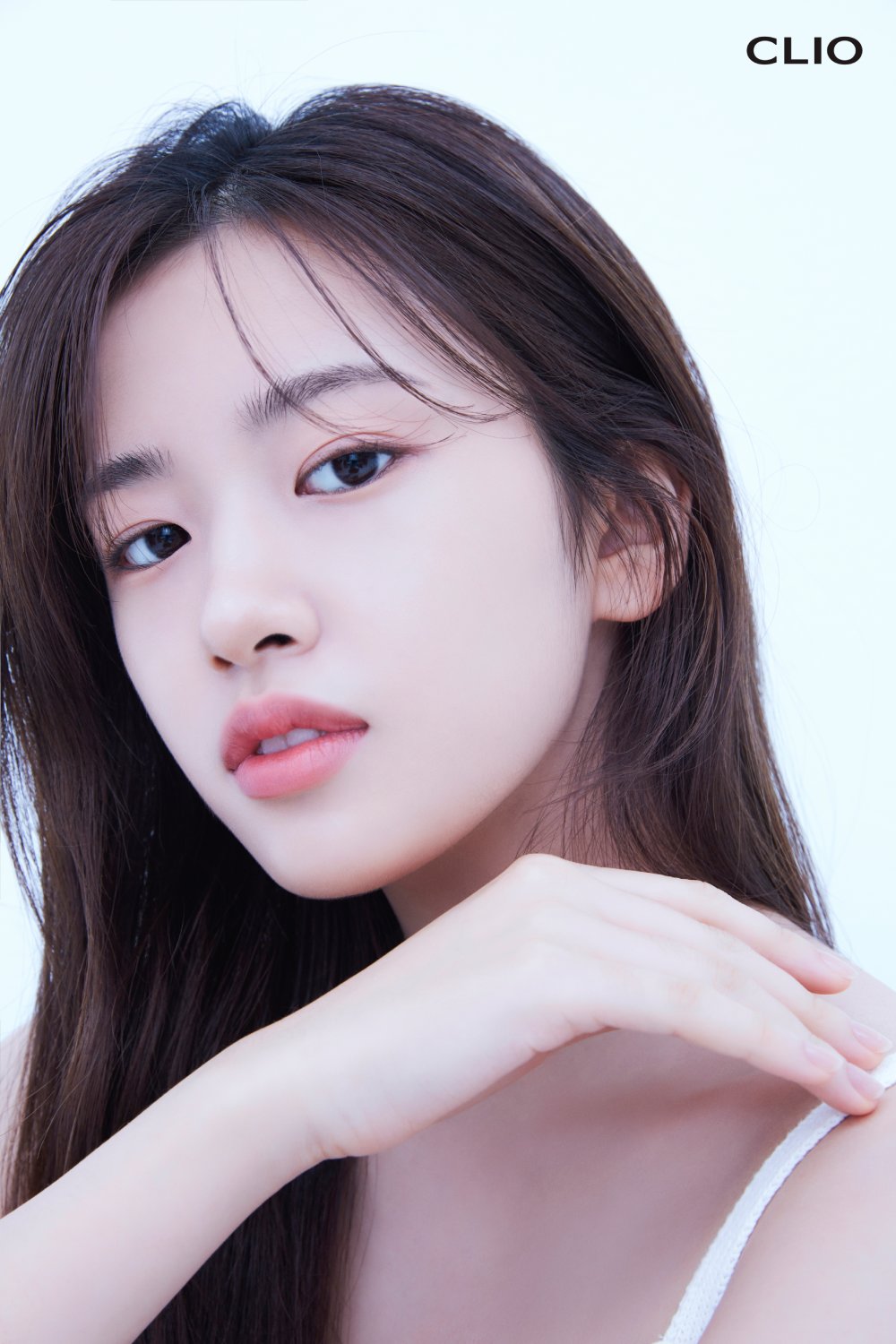 Fm4qjNpakAAMzsx?format=jpg&name=large