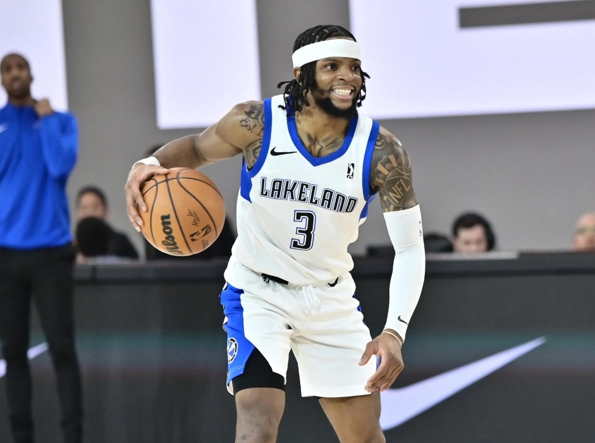 Captain Hook's ship sailed out of OKC this offseason, but Zavier Simpson deserves his flowers.

Simpson is averaging 18.0 points and a league-best 8.6 assists on a 47.1% three-point clip with the Lakeland Magic.

He's set Lakeland's single-game assist record 2x in 2022-23.