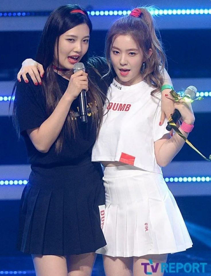 joyrenefiles's tweet photo. missing them :( https://t.co/Hf8W3uni0U