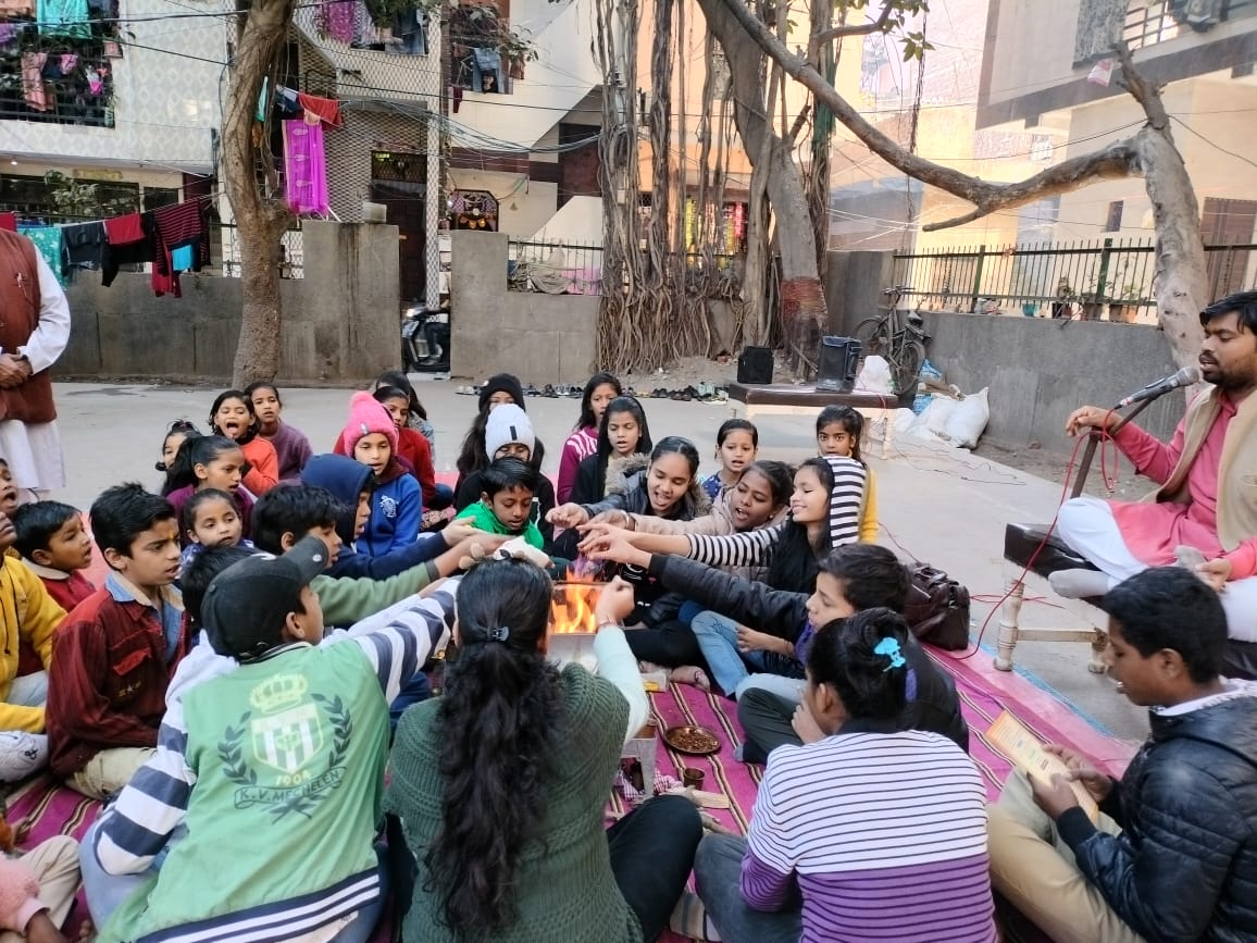 avddelhi's tweet photo. #आर्यवीरदलदिल्लीप्रदेश #avdd जहांगीर पूरी में संचालित शाखा में विशेष यज्ञ का आयोजन किया गया। https://t.co/kFJllWKjTX