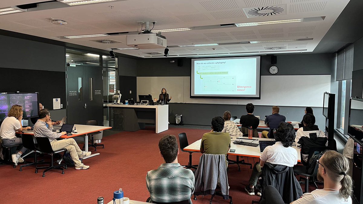 Evolutionary Analysis Using PAML!   We're pleased to be hosting a workshop @Sydney_Uni today, led by @sabifo4 and @zihengyang.   Researchers from @SydneySOLES, @AustmusResearch, @RBGSydney, and @ourANU are learning about testing for selection and phylogenomic dating.