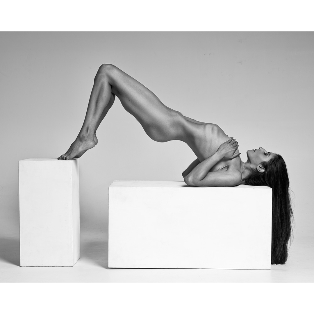 tamale_studios's tweet photo. SHOT at TAMALE - Showcasing our amazing clients work!
Stunning Fine Art Photography by Ray Fritz
Photographer: @rayfritzphoto
Model: jacinta_artmodel
Location @tamale_studios
#melbournestudio #northcotestudio #studio #rentastudio #photostudio #photostudioforhire #studioforhir https://t.co/0ZCkGOOCUI