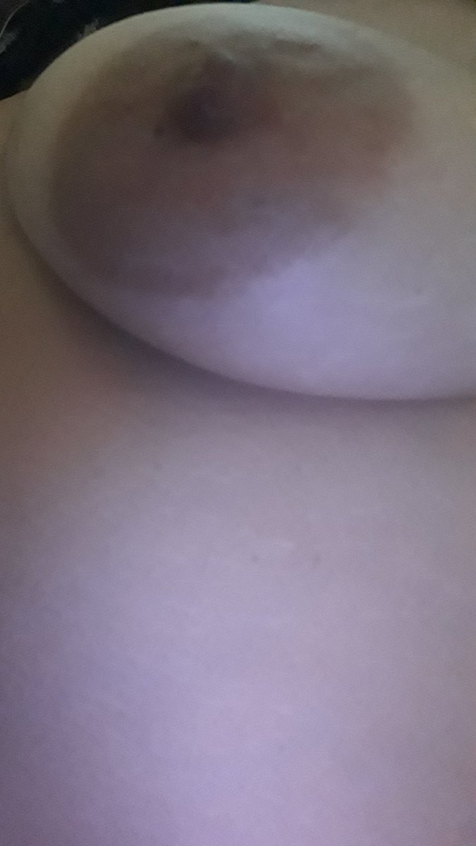 Delailasenav's tweet photo. mandame besito https://t.co/kvrq6bev74