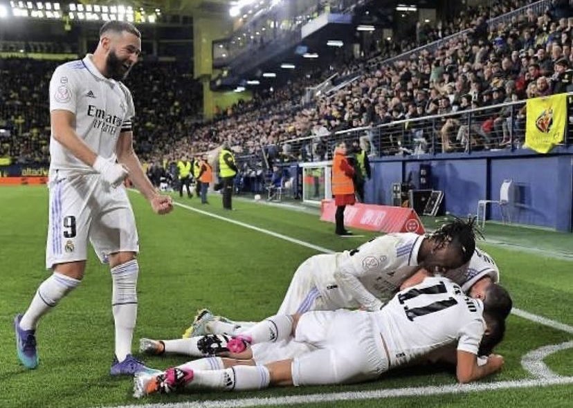 Benzema's tweet photo. Magnifique 🙌🏽🤍#HalaMadrid 🔥 https://t.co/yhMWywLGew
