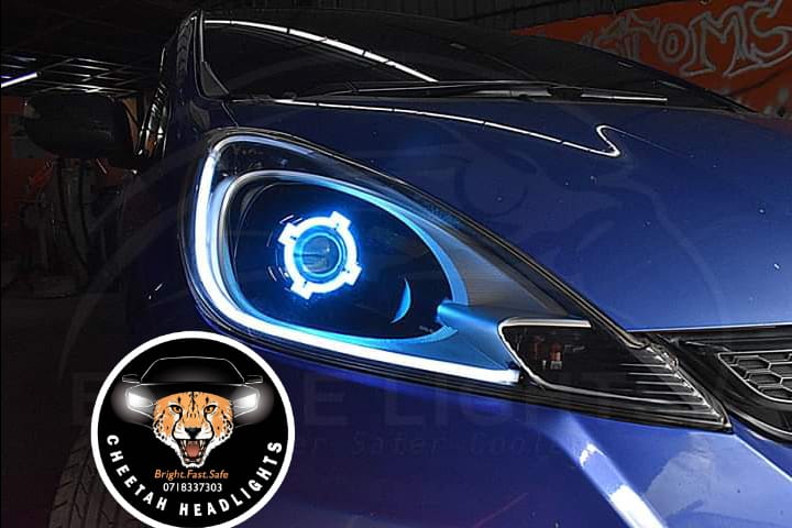 CheetahHeadlig1's tweet image. Beat the off-road terrain at night with this powerful Bi-LED projectors. &quot;My visit to my upcountry people have become easier due to my flexibility to travel at night&quot; 

For installation call- 0718337303

#HID #BILEDProjector #hilux #highlights #cheetahheadlights #hiluxownersclub