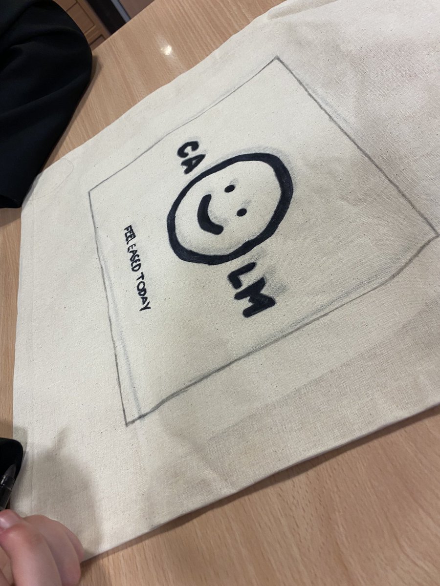 Great work with 2E this morning creating their campaign materials for our <a href="/OYCIchange/">OYCI</a> pitches. Lots of great ideas 
♻️ recycling stations 
🧃reduce plastic 
🙂 mental health app
🍔hillfoots hot food &amp; home help cafe
Can’t wait to be on the judging panel next week! <a href="/AlvaModStuds/">Alva Modern Studies</a>