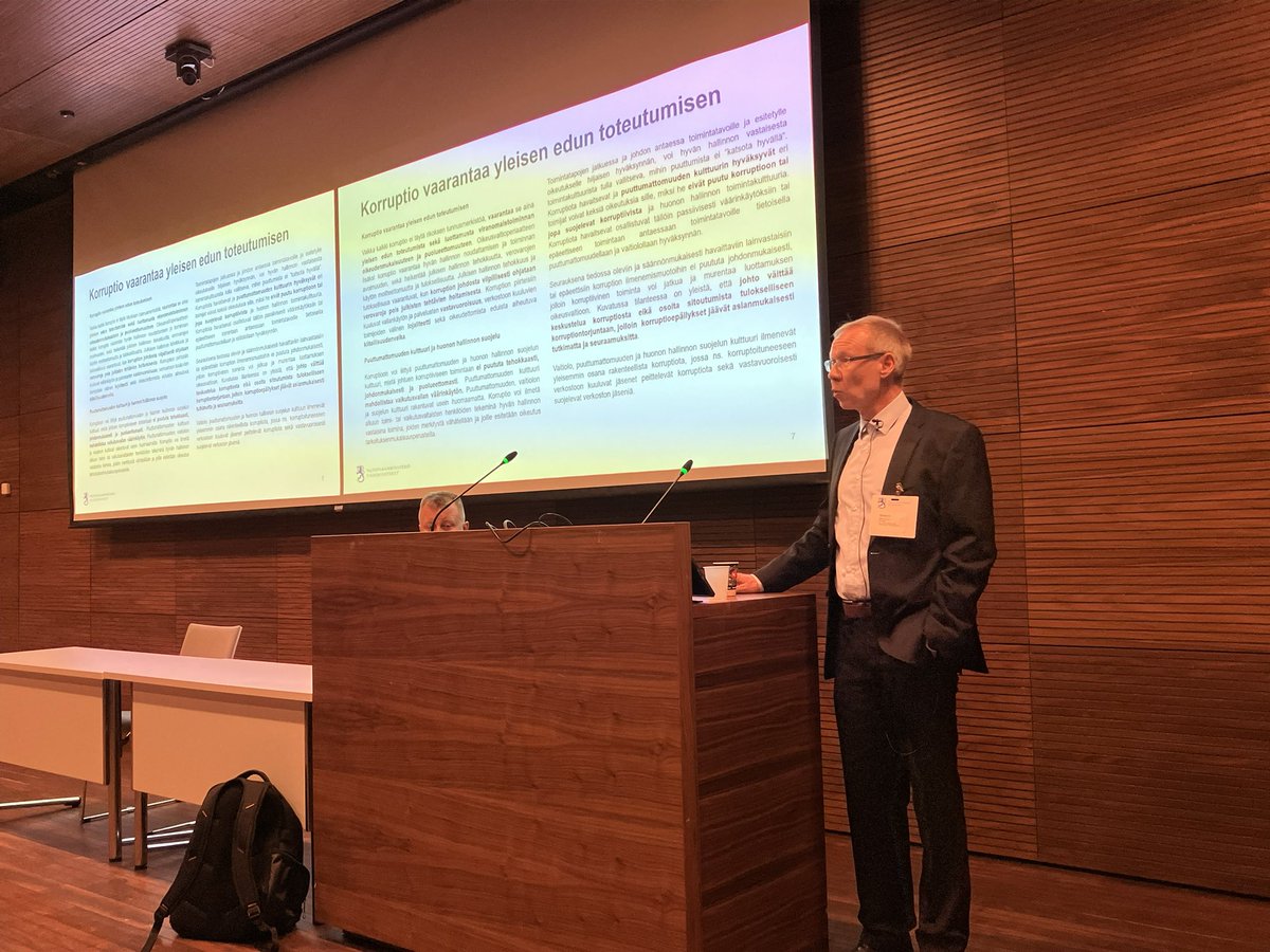 #Korruptio torjuntaan liittyvät valtionhallinnon ohjeet -koulutus <a href="/VMuutiset/">Valtiovarainministeriö | Finansministeriet</a>.Puuttumattomuuden kulttuuri ja huonon hallinnon suojelu mahdollistaa vaikutusvallan väärinkäytön. Markus Kiviaho, <a href="/knuutinen_mikko/">Mikko Knuutinen</a> <a href="/VenlaMantysalo/">Venla Mäntysalo</a> <a href="/oikeusmin/">Oikeusministeriö</a>