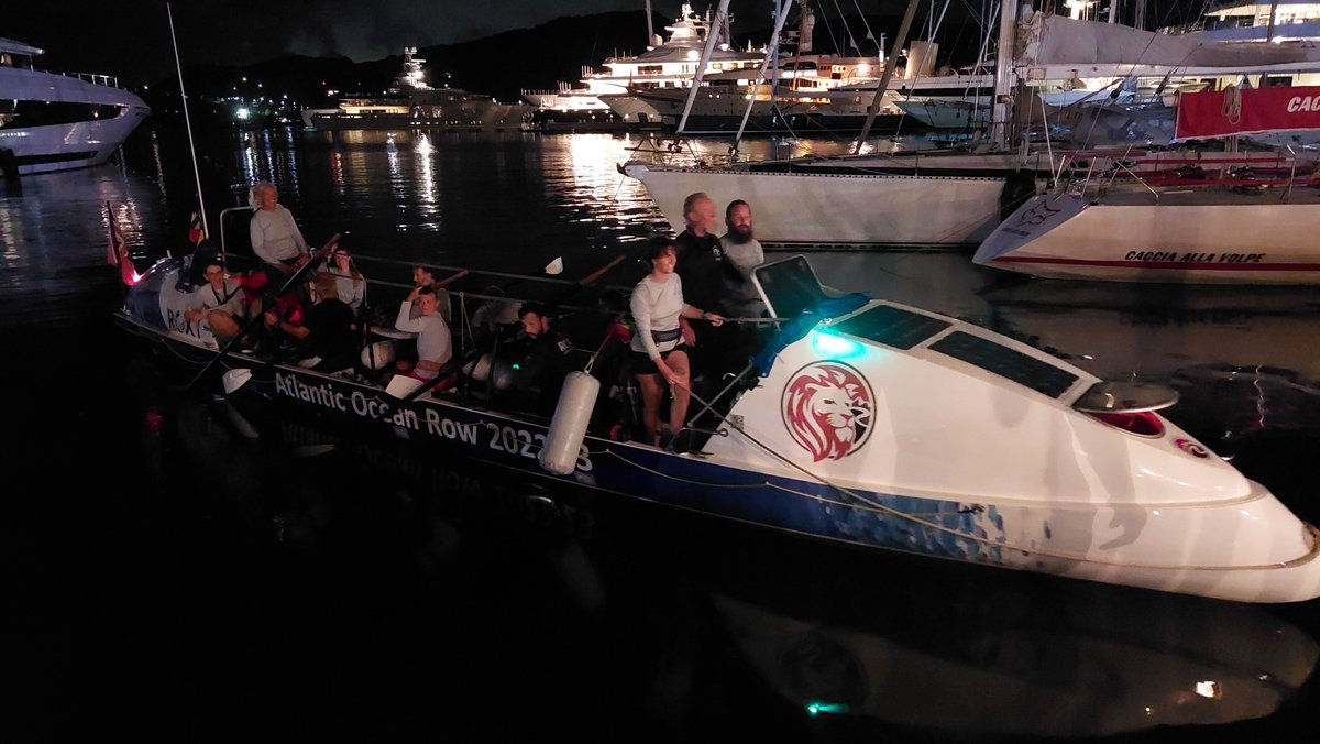 HQARRC's tweet photo. 👏🎉 Major Euan has done it!! 🎉👏

At 0014 UTC on 18 Jan 23 the crew arrived in Antigua, having completed 2600 nautical miles in 43 days, 12 hrs, 6 mins.

His crossing embodied the qualities of preparation, ambition, teamwork &amp; perseverance. 

Read more:
https://t.co/ZgqOUG9FwK https://t.co/fBxHpaQRAf