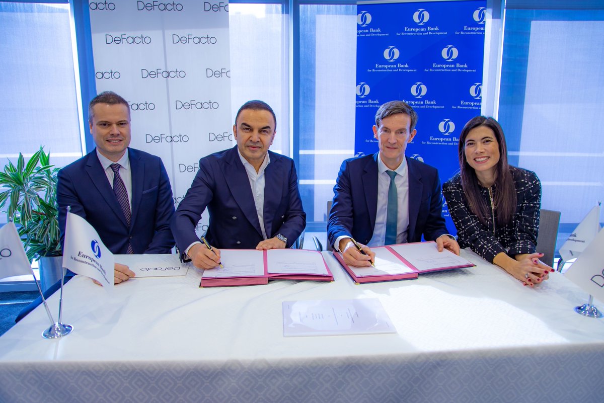 We're happy to become a minority shareholder in <a href="/defacto/">DeFacto</a>, a global apparel retailer based in Türkiye.  

Our investment will help DeFacto fuel growth, expand its global footprint and increase its inclusion credentials.

ebrd.com/news/2023/ebrd…

W/ <a href="/tuerkner/">Arvid Tuerkner</a> <a href="/handeislak/">Hande Işlak</a>