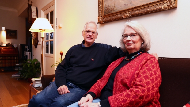 Oud-diplomaat Klaas van der Tempel spreekt op 22 januari tijdens de Preek van de Leek in de Mariakerk #Gorredijk - De verschrikkingen van burgeroorlogen, bomaanslagen en etnische zuiveringen maakte hij allemaal mee.  https://www.sa24..
