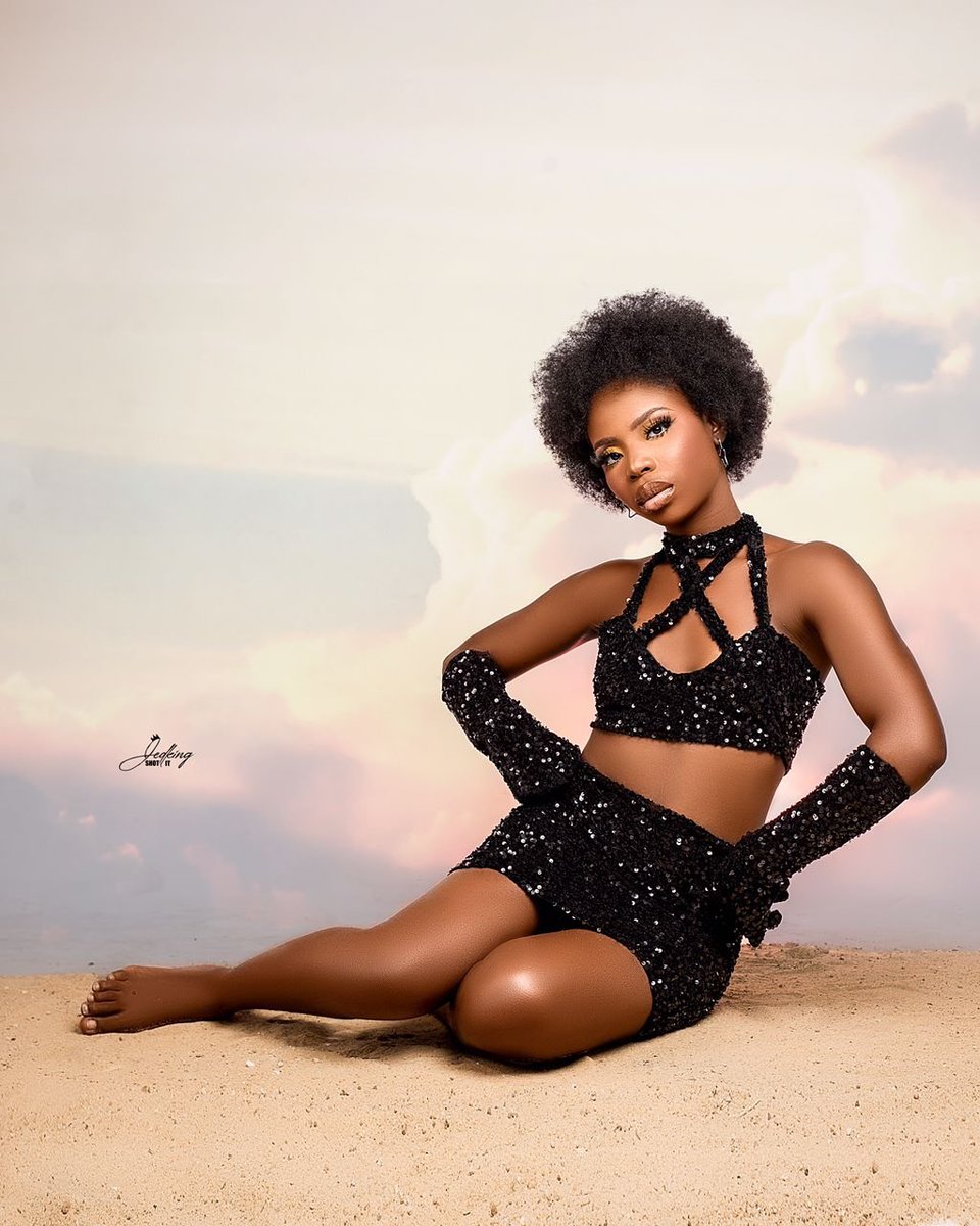 View_Bayelsa's tweet image. Meet Doubra Napoleon, Bayelsa born Commercial Model and Hair Stylist extraordinaire! CEO, Satisfaction Braids Nigeria. @satisfactionbraids IG

Ijaw ladies are just 🔥🔥🔥

@bayelsababygirl Twitter
@doubranapoleon on IG

#beautypageant #modelingagencies #bbtitans #brandambassadors