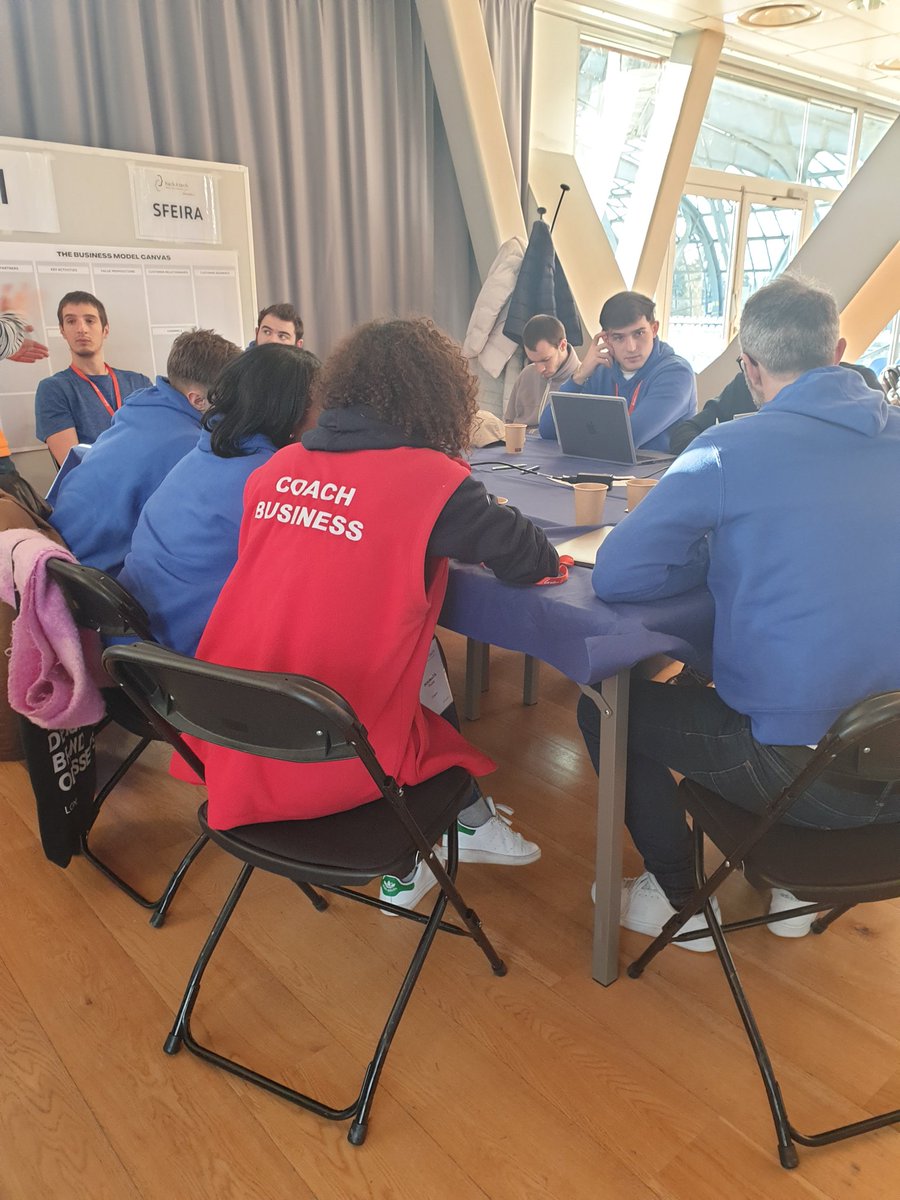 inria_grenoble's tweet image. Matinée studieuse au #hackAtech2023 💬
Des temps privilégiés en compagnie de nos coachs #business et #tech  
Conseils, accompagnement, complémentarité, sont au rdv 🤝