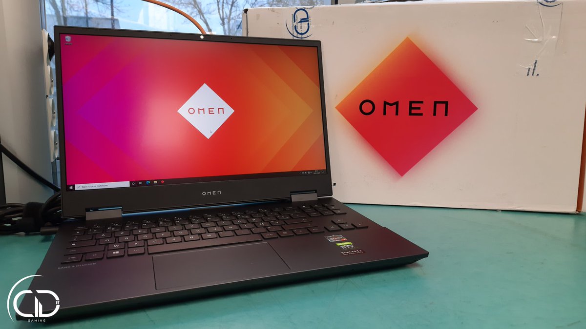 CID_ITgaming's tweet image. Notre équipe est en pleine préparation technique du prochain #TPAMM pour @OMENbyHP_fr et @AMD_France qui aura lieu le 27 janvier.