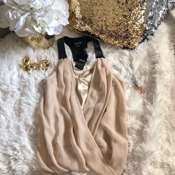 Denise1Jordan's tweet photo. So good I had to share! Check out all the items I'm loving on @Poshmarkapp #poshmark #fashion #style #shopmycloset #bebe #toofaced #lecrystals: https://t.co/kx7u4CFZqe https://t.co/8JgwnUd0Lv