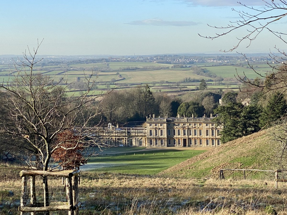BlueskyJanh1's tweet photo. Just beautiful - cold and clear - at #Dyrham Park yesterday. Thick frost on tree trunks βοΈ
#NationalTrust https://t.co/yCPmUfh3y7