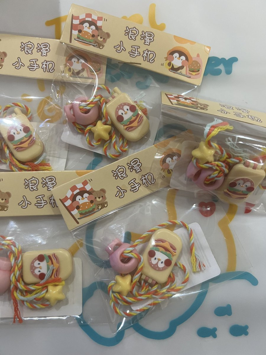 LineeStore's tweet photo. #ลินีพร้อมส่ง

โทรศัพท์ ร้าน RSEE 
เนื่องจากทางจีนส่งผิด ส่งมาแต่สีนี้สีเดียวทุกชิ้น และเราทำการแจ้งเคลมเรียบร้อยเลยจะมีเกิน 6 ชิ้น
สำหรับลูกค้าที่สั่งRSEE ใครจะรับเพิ่ม ทักมาได้เลยนะคะ

ชิ้นละ 150 บาทค่ะ https://t.co/R00u1bFLkb