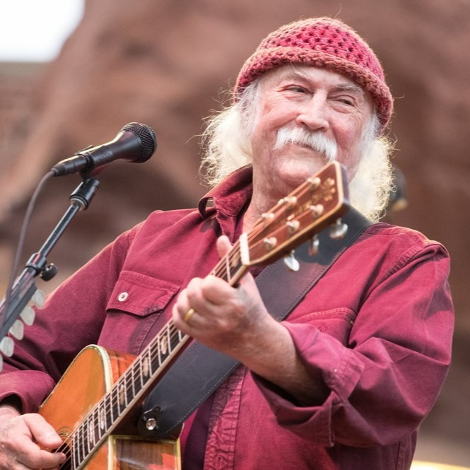 standing ovation for a real songbyrd - and long live the harmonies of a troubadour.  David Crosby, RIP 🙏