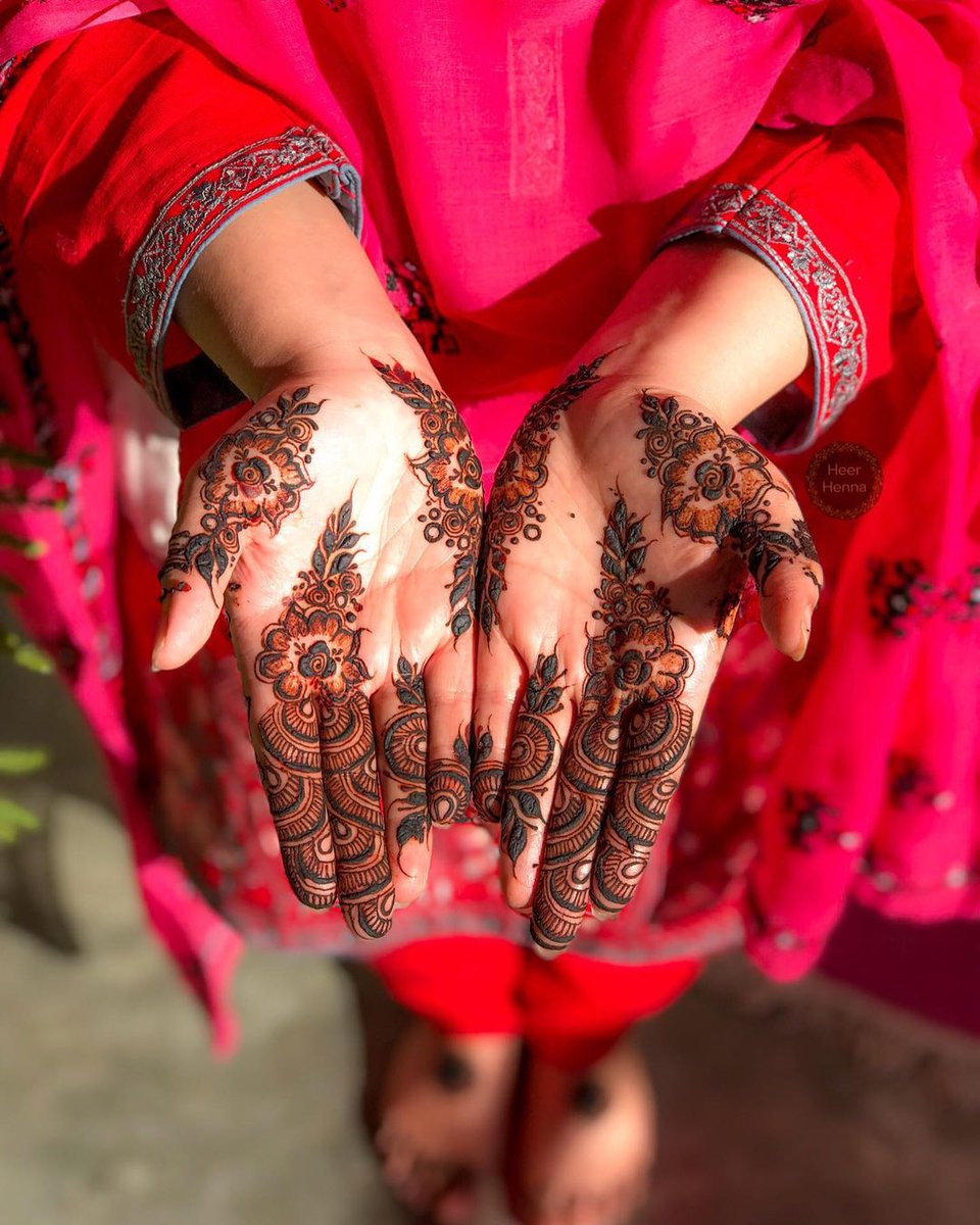 WeddingArtweb's tweet photo. #Mehndi https://t.co/xRvtb23bix