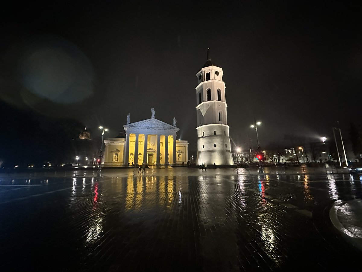 BostonPatrick77's tweet photo. Good bye Vilnius, until next time Lithuania 🇱🇹 https://t.co/s8NjYHIqeU