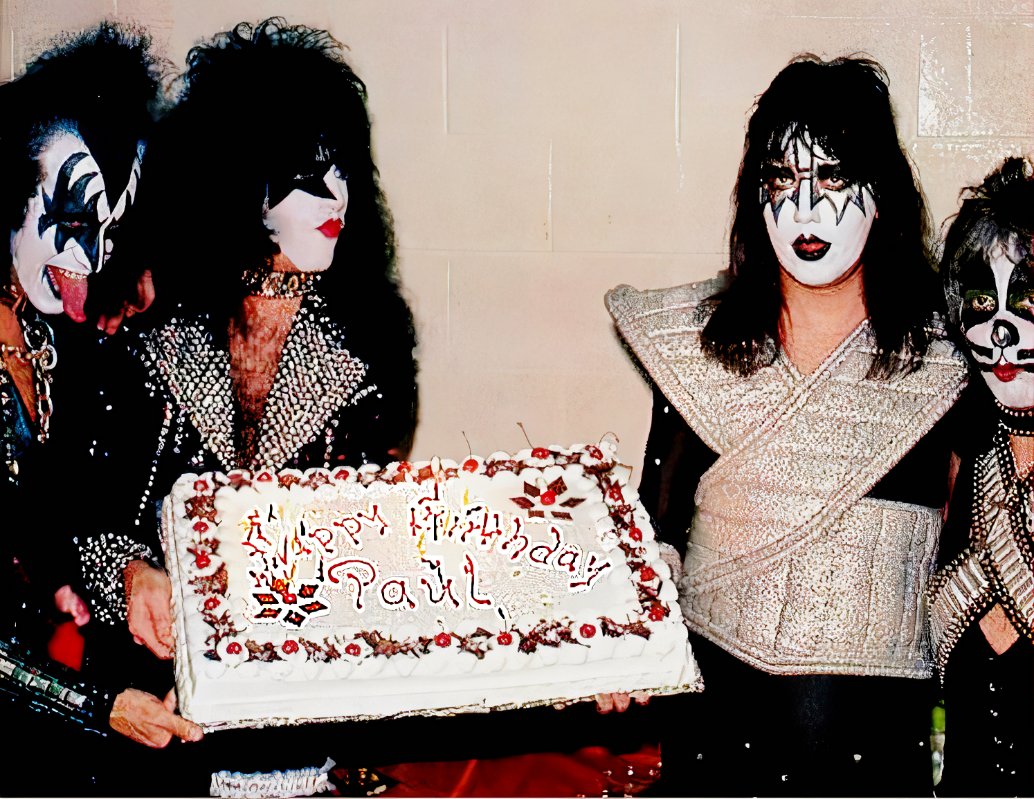 Happy 71st Birthday, Paul Stanley! 