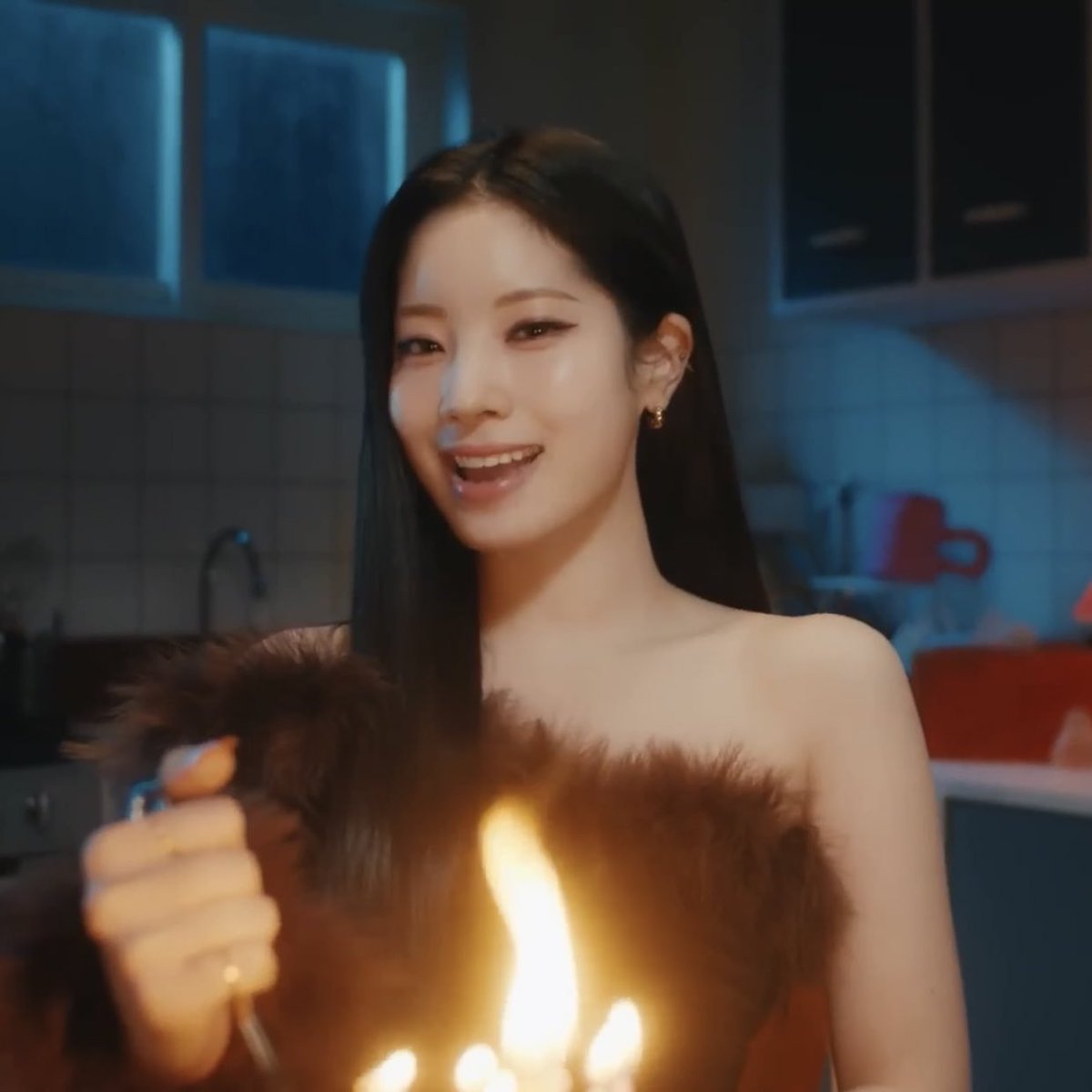 lildahyun's tweet photo. LET’S TALK ABOUT THIS DAHYUN SHALL WE? https://t.co/0kFHOsEgPZ