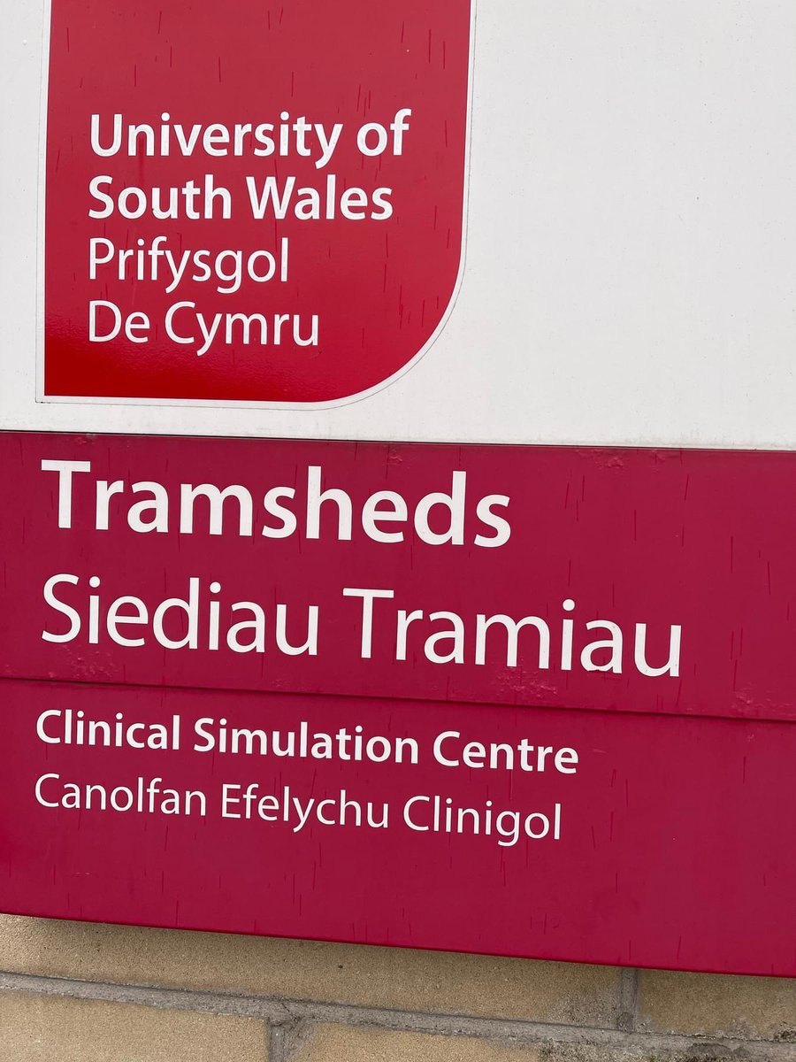 TamaraEdwards03's tweet photo. Turns out I can’t sleep!!! 
So excited for today!!! 
It’s #BlueLightDay!!! @USWHealthcare @UniSouthWales @usw_flse #USWSimCentre #Simulation 
#March20 #Flexi #PGDip it’s finally here!!! https://t.co/qMLfaAWJf5