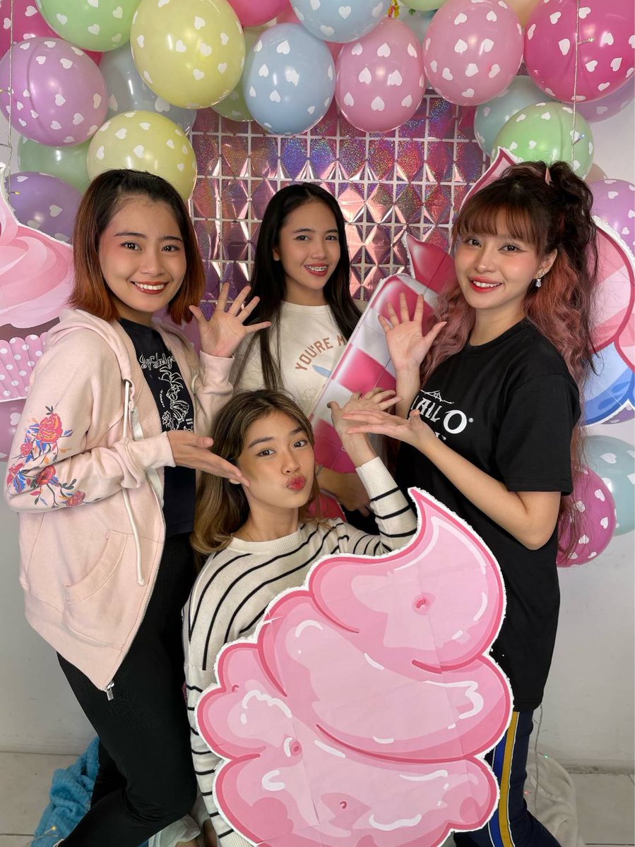 [#MNL48 Seitansai Birthday Celebration]
Catch MNL48 Amy, Rachel, Frances and Klaire celebrate their birthdays with special performances tomorrow!
MNLoves, see you at Teatrino Greenhills! Gates open at 6PM
Tickets: mnl48.helixpay.ph/products/mnl-4…
#MNL48
#MNL48Seitansai