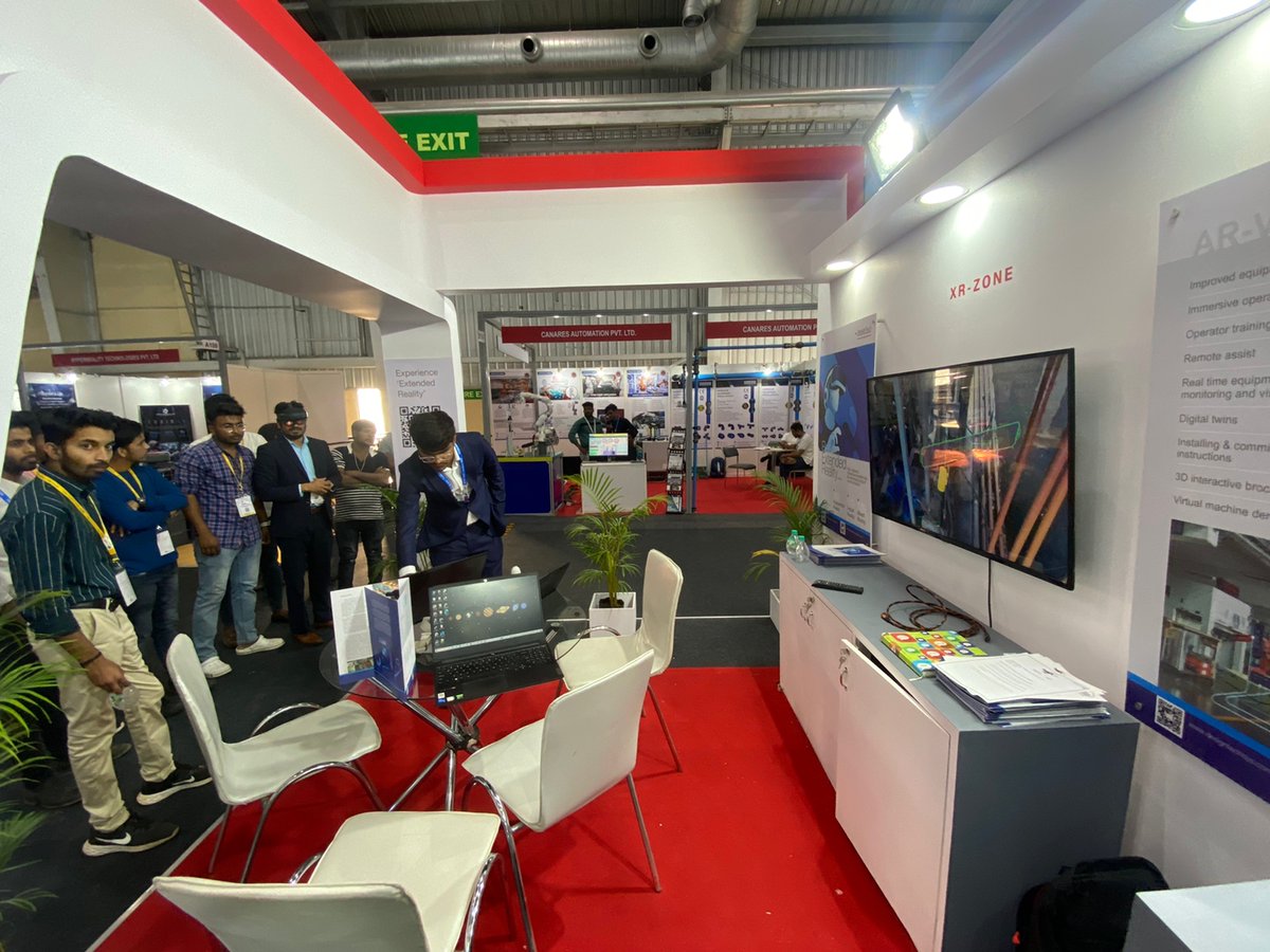 DesignTechSys's tweet image. Immersive interaction on Extended Reality at DesignTech Systems Stall at IMTEX 2023.
#imtex2023 #DesignTechSys #extendedreality