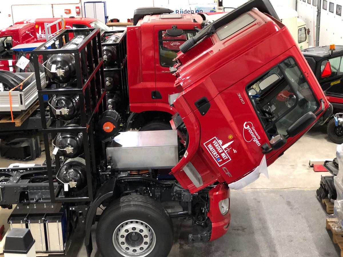 #Europa moet leiderschap en ambitie tonen, zodat vrachtwagens snel schoner gaan rijden. “Transportbedrijven willen graag vooruit en de techniek is er. Dit is het moment”, aldus <a href="/vivianneheijnen/">Vivianne Heijnen</a>. Lees hier haar oproep aan de Europese Commissie: nieuwsienw.nl/home/2392224.a…