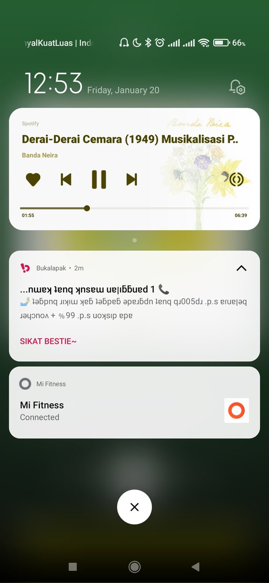 riosmnjtk's tweet photo. Ini push notificationnya Bukalapak ada masalah apa sih? Lelah kah? 😄 https://t.co/Jx9u6OuKbu