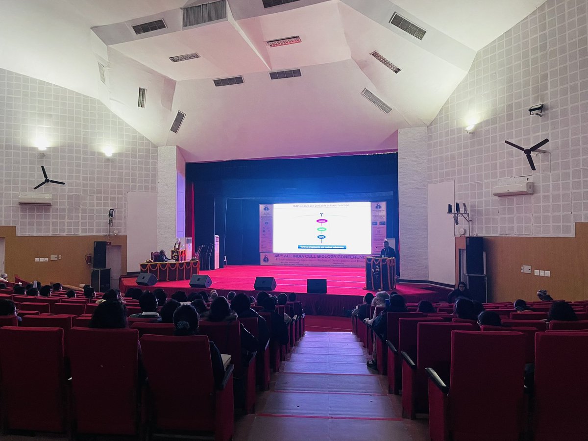 gyanc7's tweet photo. We kickstart the #45th #AICBC meeting at #BHU https://t.co/f1RuGSvXdl