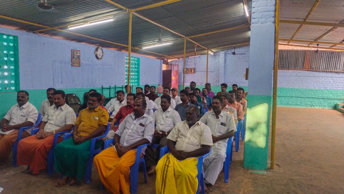 hindumunnaniorg's tweet photo. தேனி தெற்கு மாவட்ட  செயற்குழு கூட்டம் -  உத்தமபாளையம் நகரில்  நடைபெற்றது. இந்த நிகழ்விற்கு மாநில பொதுச்செயலாளர் நா.முருகானந்தம் அவர்கள் வழிகாட்டினர்...

#தேனி #theni #செயற்குழு #HinduMunnani #இந்துமுன்னணி https://t.co/rluhWCRFNh