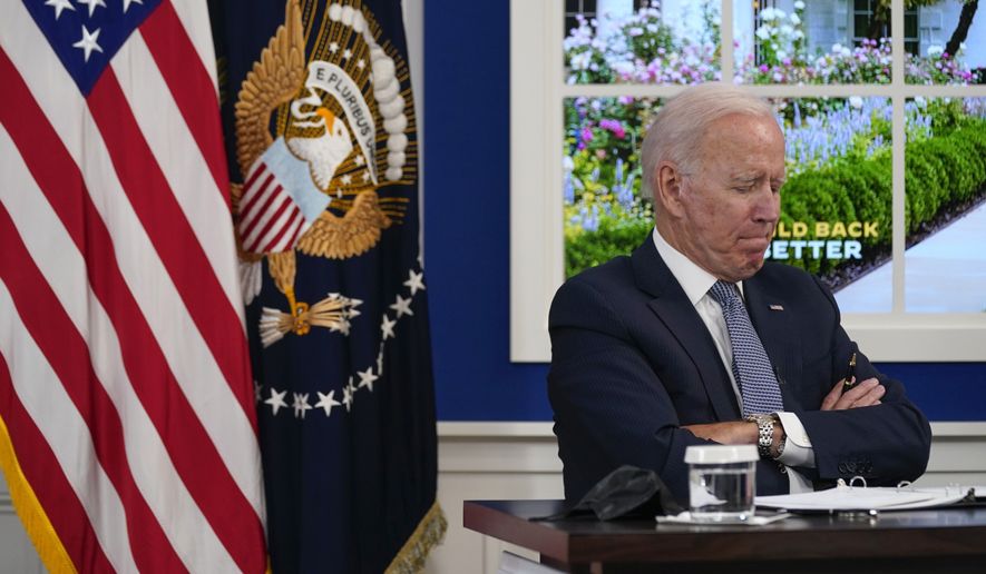 WashTimes's tweet image. Biden casts aside transparency pledge as document crisis worsens

trib.al/gqVlmAy