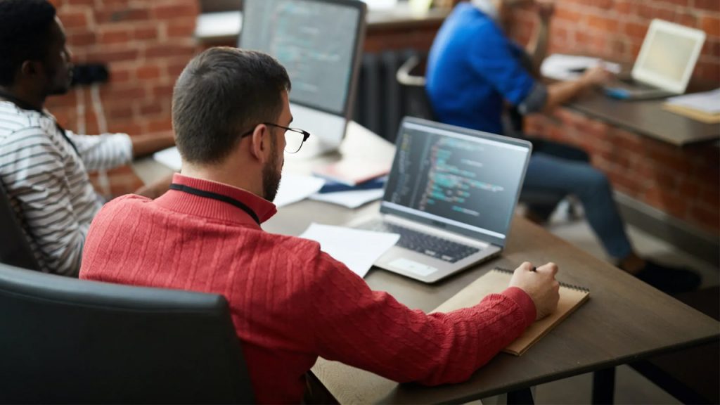 gizcomputer's tweet photo. Dónde estudiar programación con enseñanza 100% online - https://t.co/HTEpEoG79r https://t.co/eAYBdyuWkS