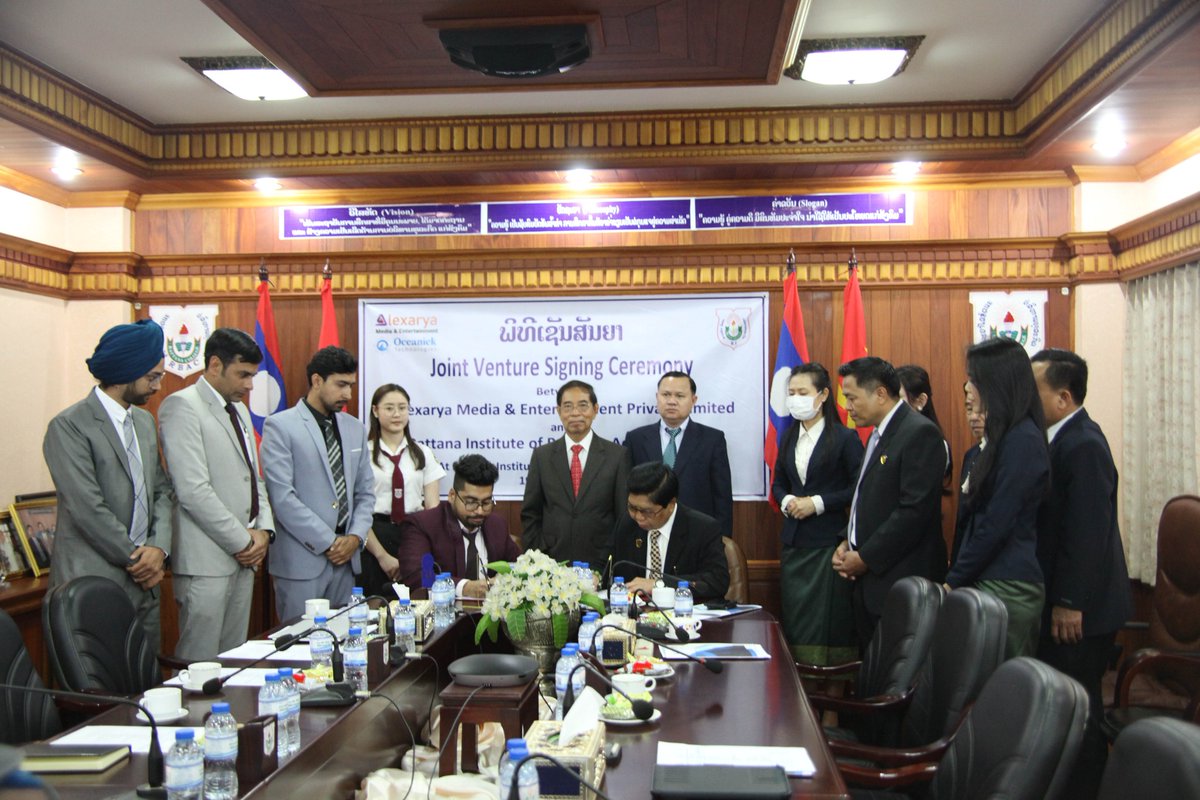 Alexarya__'s tweet photo. Academic cooperation signing ceremony between Alexarya Media &amp; Entertainment Private Limited (Oceaniek Technologies) and Rattana Institute of Business Administration. Co-signed by: President, Director of both parties and board.

#oceaniektechnologies #oceaniek #business https://t.co/kWFB4Hpi7R