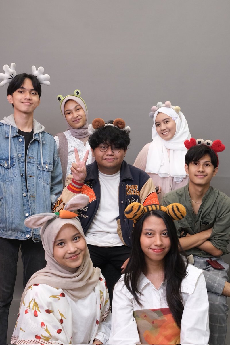 sunnisrising's tweet photo. Pose fotonya dari yang terkonsep sampe "udah lah bebas gaya apa aja." 🤸🏻‍♀️ https://t.co/1mUHoYIOsC