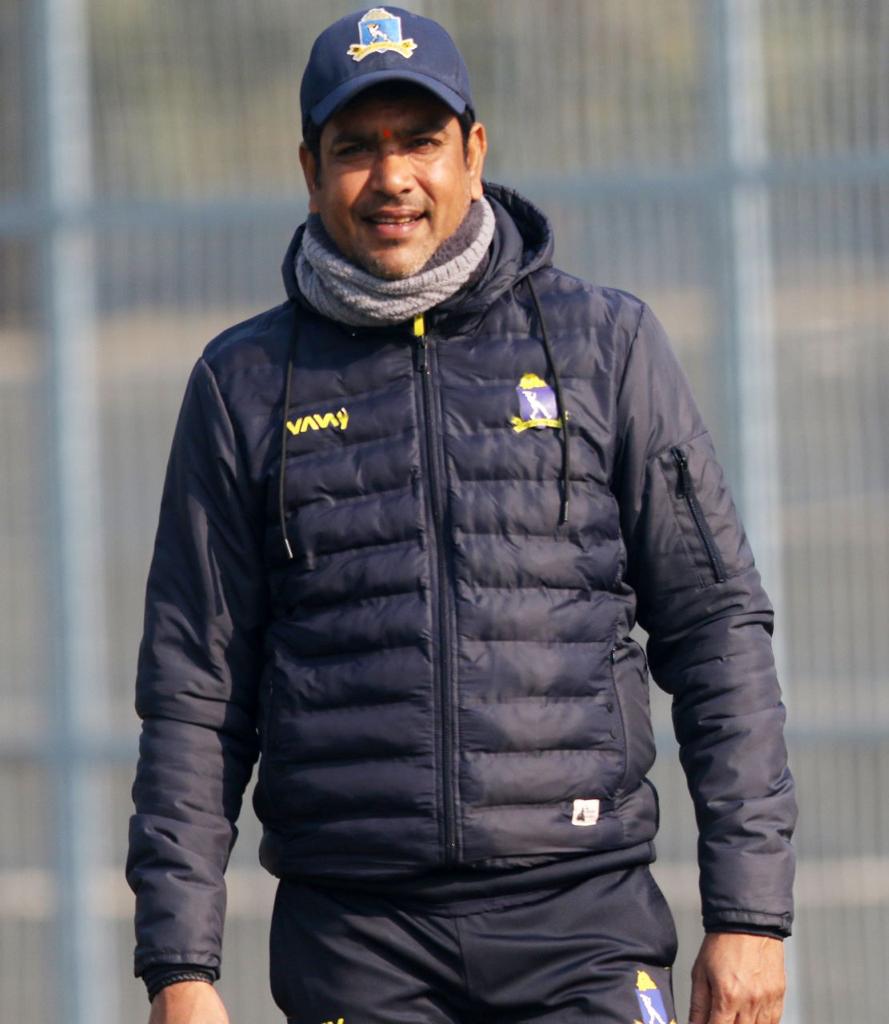 CabCricket's tweet photo. "Good win yes but we have a  long way to go. There is no place for complacency. There is no place for celebration. We need to work hard and fight together as a team," said Coach #LRShukla after Bengal's outright victory over Haryana.

#CAB https://t.co/X0tQ7FPBGp