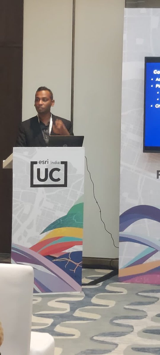 ajjampur_s's tweet photo. Very happy, very proud to share @rohan_mic winning first prize 🏆 @EsriIndia conference for research on #GIS in health systems in #Nagaland #CIHSR #Dimapur funded by @serbonline - can’t wait to see what he does next @OffCMCVellore ! https://t.co/Ii2mKPf4r1